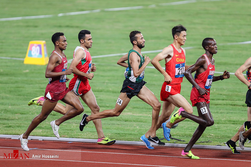 تصاویر قهرمانی حسین کیهانی در دوی ۳۰۰۰ متر