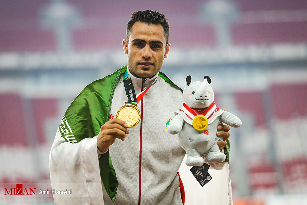 تصاویر قهرمانی حسین کیهانی در دوی ۳۰۰۰ متر