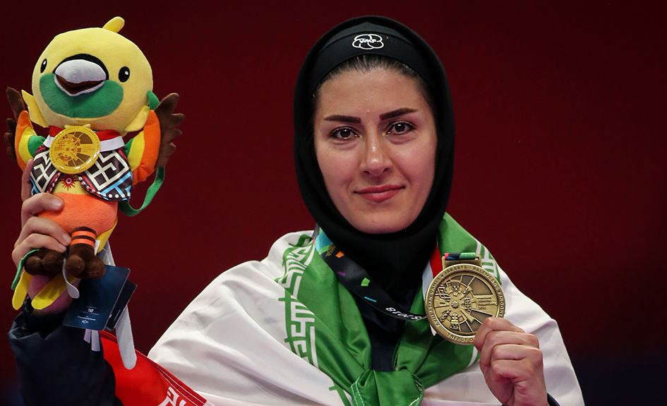 پاداش مدال آوران کاراته پرداخت شد