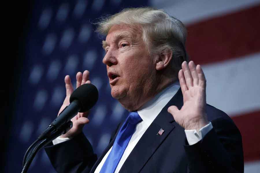 رئیس جمهوری آمریکا این بار به غول&zwnj;های اینترنت حمله کرد