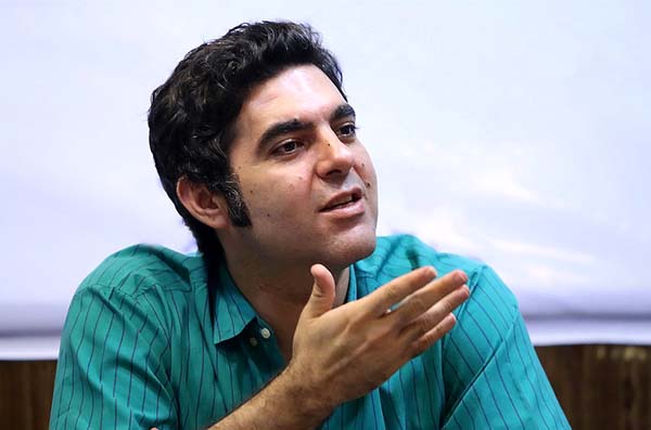 سانسور خنده&zwnj;دار فیلم مصطفی کیایی در تلویزیون+ عکس