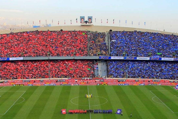 سکوهای ورزشگاه آزادی برای دربی ۸۸ نصف میشود/ قانون ۹۰ به ۱۰ منتفی شد سکوهای ورزشگاه آزادی برای دربی ۸۸ نصف میشود/ قانون ۹۰ به ۱۰ منتفی شد