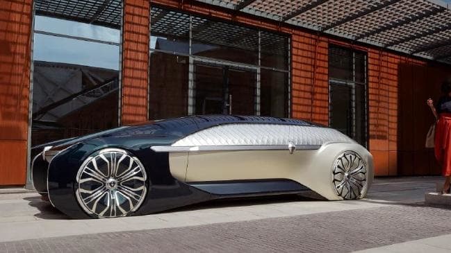 رونمایی از خودروی مفهومی جدید رنو در نمایشگاه خودروی پاریس ۲۰۱۸ +عکس