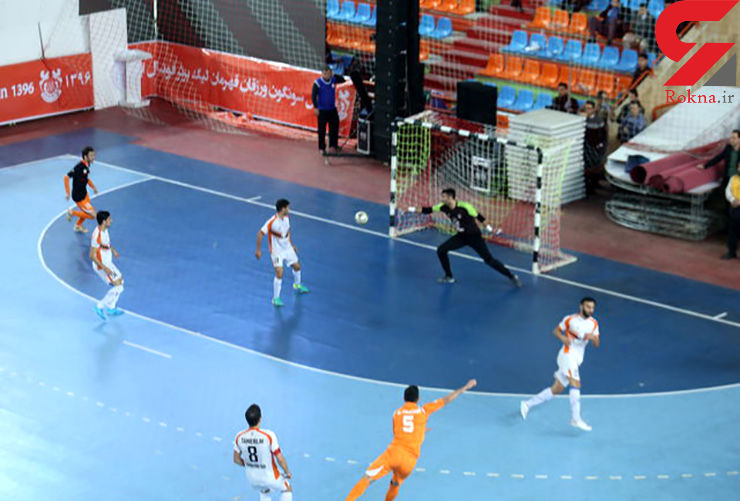 &zwj;&zwj;&zwj; فرار ملی&zwnj;پوش فوتسال به خارج از کشور بعد از نزاع خیابانی