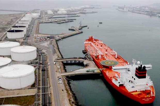 توسعه صنعت بانکرینگ امارات با نفت خام ایران
