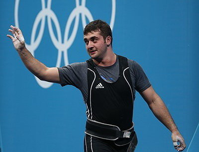 وزنهبردار ایران در سکوت به طلای المپیک لندن رسید