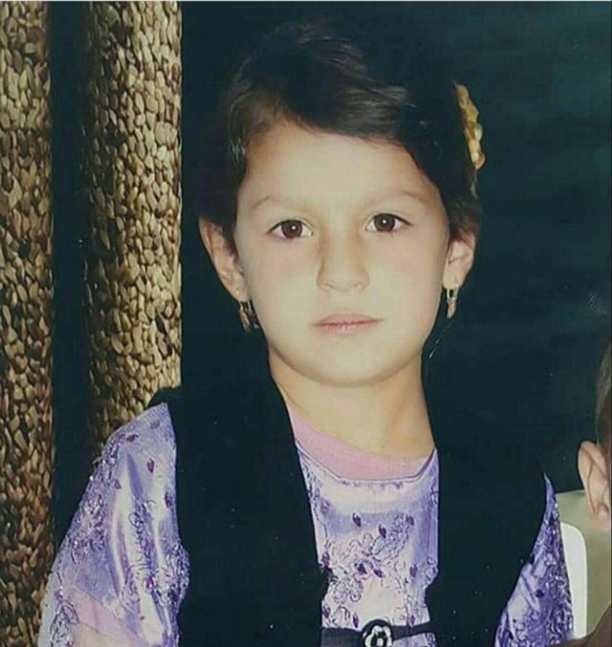 دختری که براثر ریزش دیوار حیاط مدرسه فوت کرد +عکس