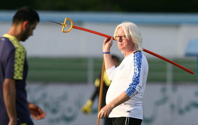 شفر: هیچ‌کس از بزرگ‌تر از استقلال نیست/ با کسانی که در تصمیماتم دخالت کنند، می‌جنگم