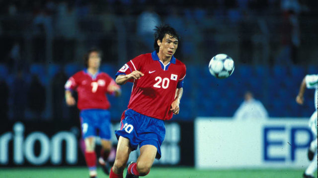 مهدوی‌کیا نامزد بهترین مدافع تاریخ جام ملت‌های آسیا شد + لینک نظرسنجی