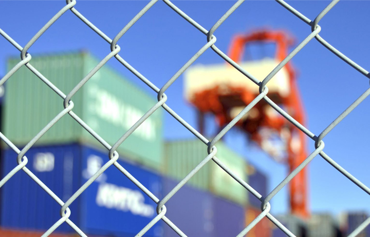 راههای دور زدن سامانه نیما در صادرات و واردات/ گمرک راه را برای فرصتطلبان باز کرده است/ سخنگوی گمرک: اعتراض اشخاص را قبول نمیکنیم راههای دور زدن سامانه نیما در صادرات و واردات/ گمرک راه را برای فرصتطلبان باز کرده است/ سخنگوی گمرک: اعتراض اشخاص را قبول نمیکنیم