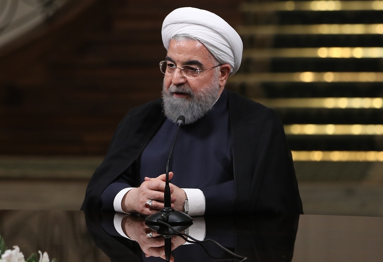 اگر حادثه اهواز نتیجه رفتار ایران است، آیا نباید دولت آمریکا را مسئول حادثه ۱۱ سپتامبر بدانیم؟