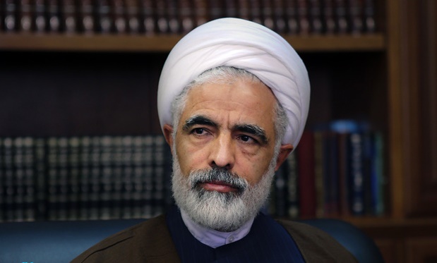 کسانی که لشگرکشی کرده یا پیامک تهدیدآمیز ارسال می کنند، منافع خود را در خطر می بینند