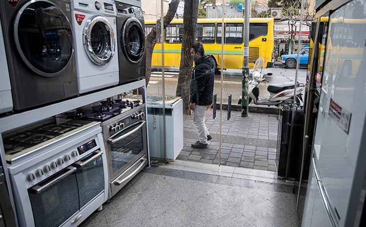 رقابت خودروسازان و تولیدکنندگان لوازم خانگی در پیش&zwnj;فروش محصولات!/ برندهای خارجی حق فروش ندارند