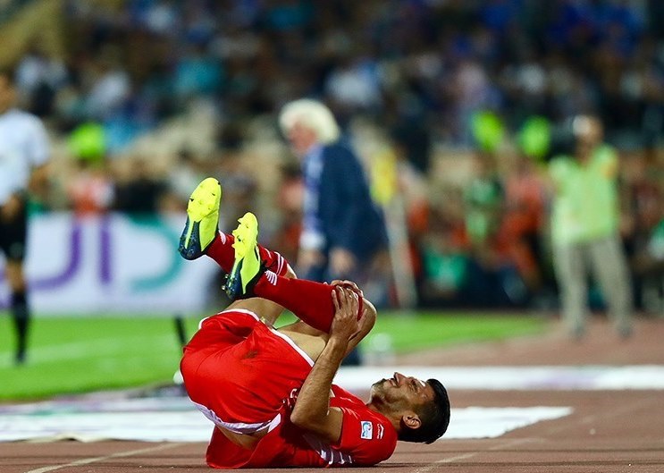 ماهینی دوشنبه جراحی میکند ماهینی دوشنبه جراحی میکند