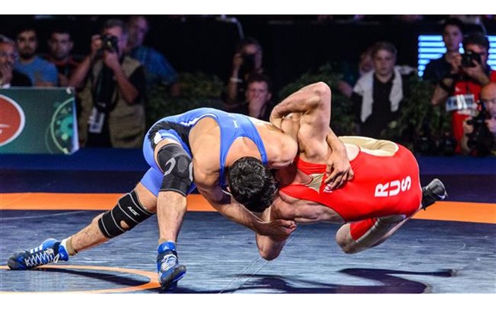 نگرانی فدراسیون کشتی یک روز مانده به اعزام/ بانک مرکزی هنوز ارز پرداخت نکرده است