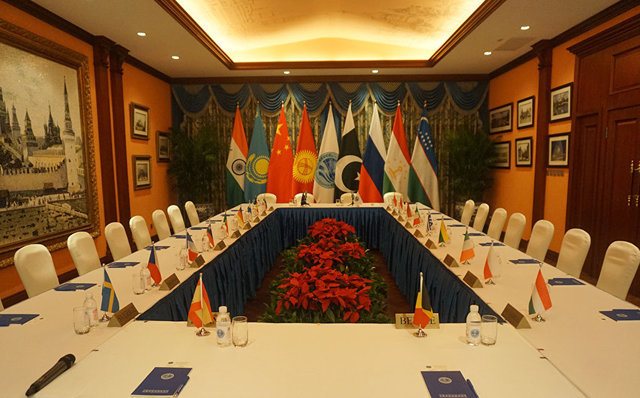 درخواست روسیه از شانگهای برای حذف دلار