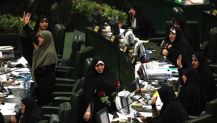 موثرترین نماینده زن مجلس چه کسی است؟