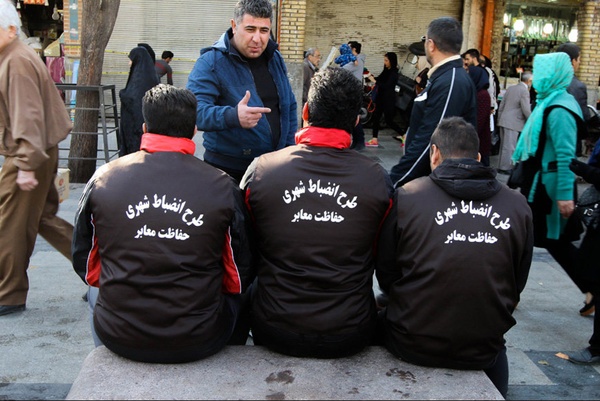 تنبه مجرمان کوچک، آزادی مجرمان بزرگ