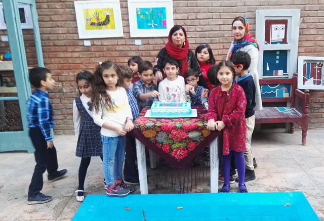 وقتی کودکان با افسانه‌ها آثار هنری خلق می‌کنند