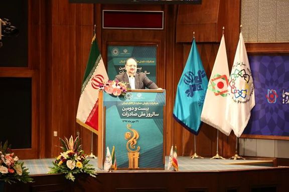 شریعتمداری: در این چند ماه امتحان خوبى پس ندادیم/ کالاهایى که ما با ارز ٤٢٠٠تولید مى&zwnj;کنیم به راحتى صادر مى&zwnj;کنند!