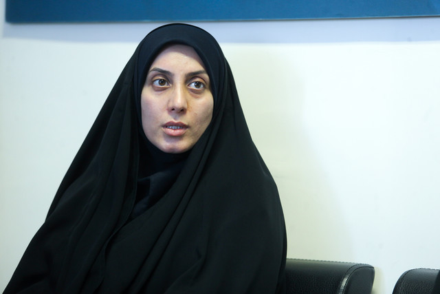 قطع اینترنت از سوی آمریکا قابل اجرایی شدن نیست/ مردم حق دارند به شبکه‌های داخلی اعتماد نکنند