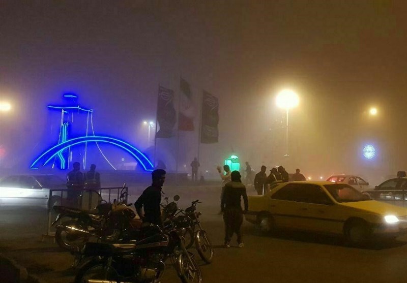 وزش باد و بارش پراکنده باران در مرز ایران و عراق