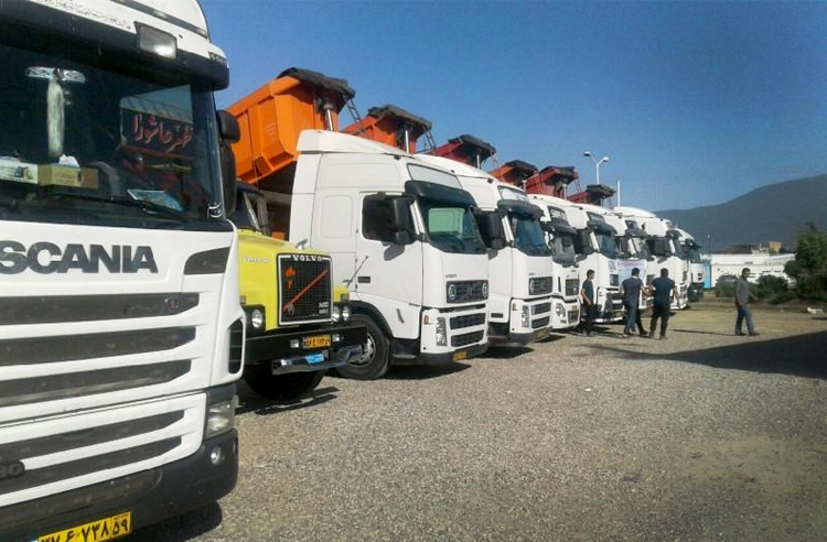 چه کسانی در پشت پرده گرانی لوازم یدکی ماشین مقصر هستند ؟ / از صبحانه کاری مدیران کارخانه ها در خیابان ظفر تا پرده برداری از تصمیمات اشتباه دولت / نمایندگی ها مقصرند یا کارخانه ها؟ تعزیرات چرا نظارت نمی کند؟