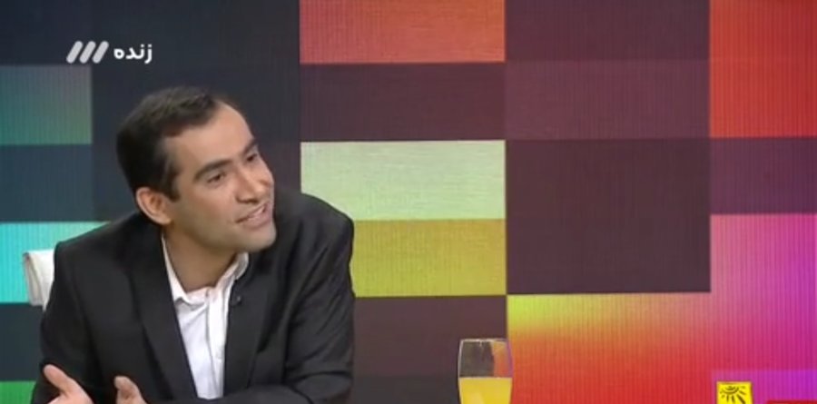 چرا یک معلم در سیستان پانصدوهشتادهزار تومان میگیرد و پنجاه درصد هزینه فرزندان سفرا را دولت ایران میدهد؟/ معلمی که برای درآمد بهتر، سرویس دانش آموزانش است چگونه رویش میشود به آنها درس بدهد؟ چرا یک معلم در سیستان پانصدوهشتادهزار تومان میگیرد و پنجاه درصد هزینه فرزندان سفرا را دولت ایران میدهد؟/ معلمی که برای درآمد بهتر، سرویس دانش آموزانش است چگونه رویش میشود به آنها درس بدهد؟