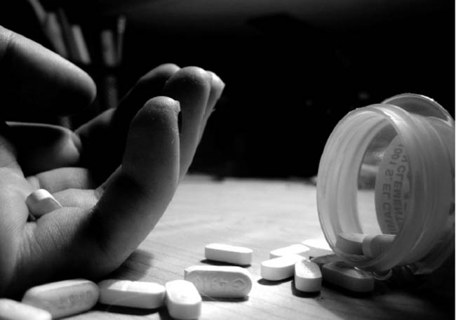 دراین شهر ایران هیچ کس خودکشی نمی کند! دراین شهر ایران هیچ کس خودکشی نمی کند!