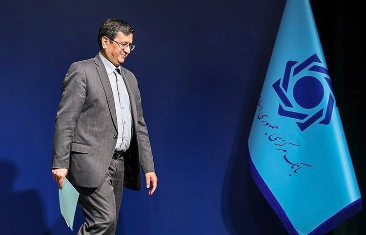 دو لیست متفاوت از ارز بگیران دولتی منتشر شد/ اقلام وارد شده مشحص نیست