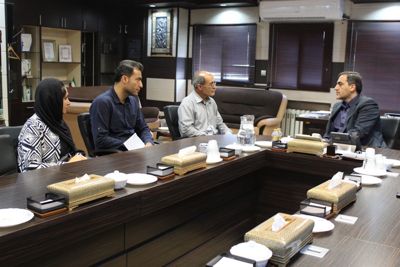 تقدیر از ناجی ۲۳ مسافر اصفهانی تقدیر از ناجی ۲۳ مسافر اصفهانی