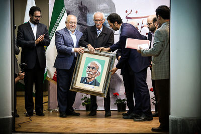 جواد حق&zwnj;شناس: امیرخانی به شخصی فراتر از سطح کاغذ و قلم، تبدیل شده است