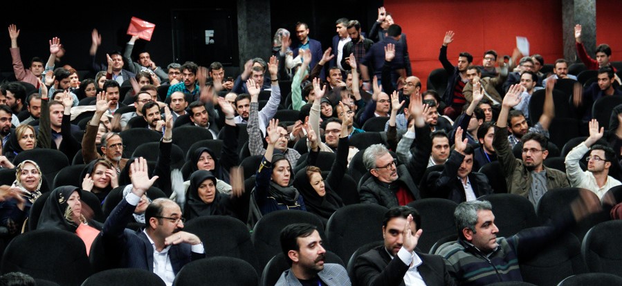 اعضای جدید شورای مرکزی دفتر تحکیم وحدت انتخاب شدند/ حمایت عبدالله مومنی از ترکیب جدید