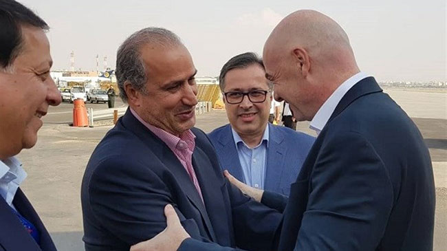 رئیس فیفا وارد تهران شد