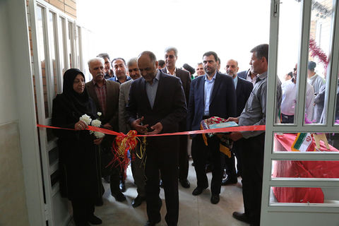 بهره برداری از مدرسه شهدای بانک ملی ایران در سمیرم بهره برداری از مدرسه شهدای بانک ملی ایران در سمیرم