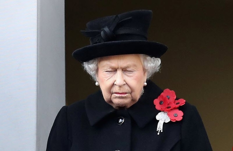 چهره افسرده عروس سلطنتی سوژه شد +تصاویر