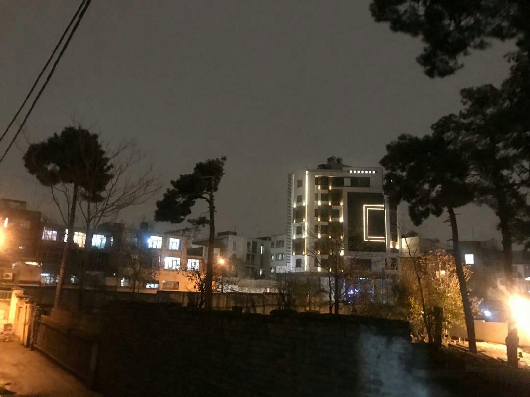 مالکیت خانه‌های ده ونک در هاله‌ای از ابهام/ با لودر خانه را جلوی چشمانمان تخریب کردند/ ملک شخصی‌مان را تخلیه نمی‌کنیم