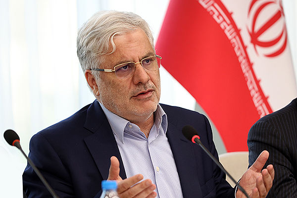 مدیرعامل تأمین اجتماعی و معاون او در تصادف جان باختند / راننده تانكر حمل سوخت بازداشت شد