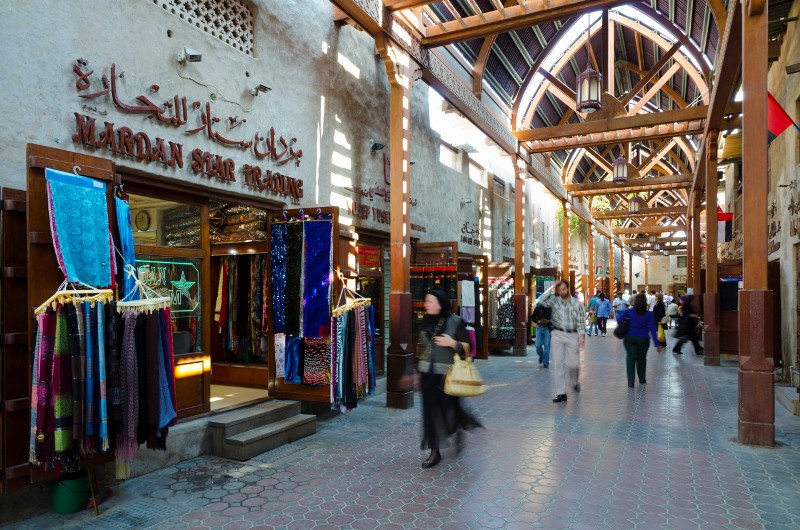 کسب&zwnj;وکار ایرانیان دبی یکی پس از دیگری سقوط کرده/ بانک&zwnj;ها بدون امضای یک همکار اماراتی، برای ایرانی&zwnj;ها حساب باز نمی&zwnj;کنند