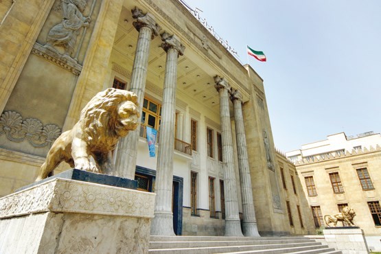 استقرار چندین کانکس از سوی بانک ملی ایران به منظور تحویل ارز
