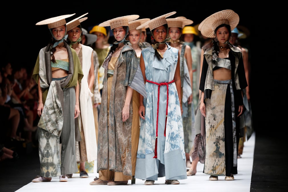 از سرتاسر جهان از سرتاسر جهان