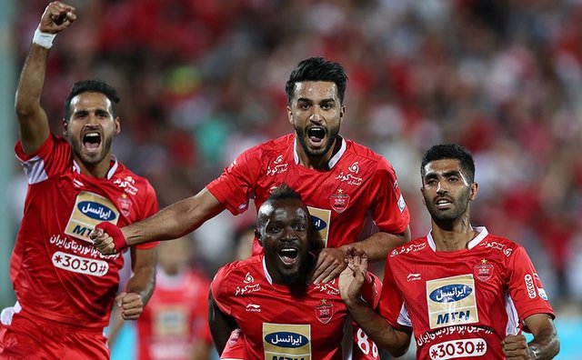 کاروان پرسپولیس عازم دوبی شد