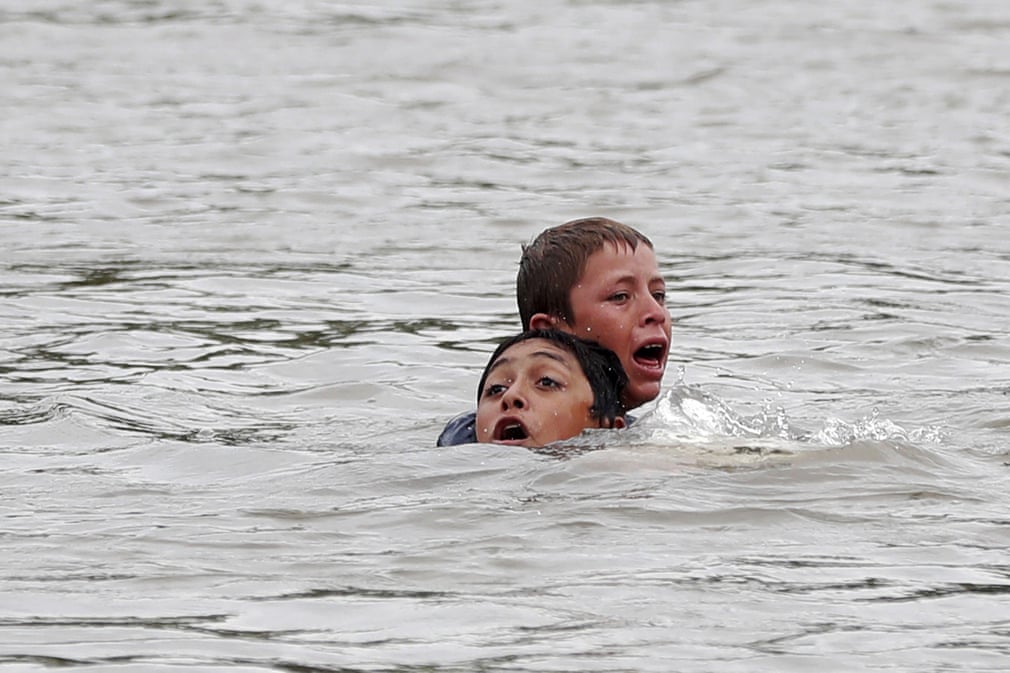 خیل مهاجران امریکا در مکزیک