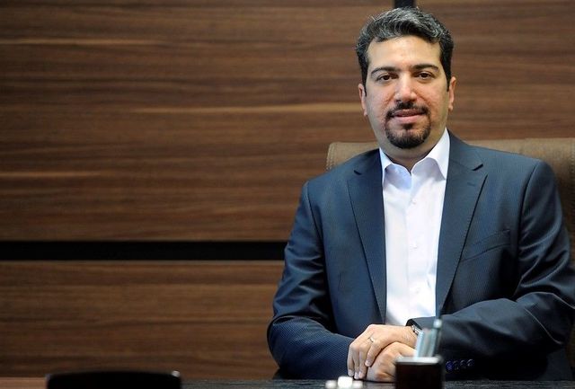 عامل افزایش کرایه تاکسیها فرمانداری است/ مسافران به برچسب پشت صندلی راننده دقت کرده و مانع سوء استفاده شوند عامل افزایش کرایه تاکسیها فرمانداری است/ مسافران به برچسب پشت صندلی راننده دقت کرده و مانع سوء استفاده شوند