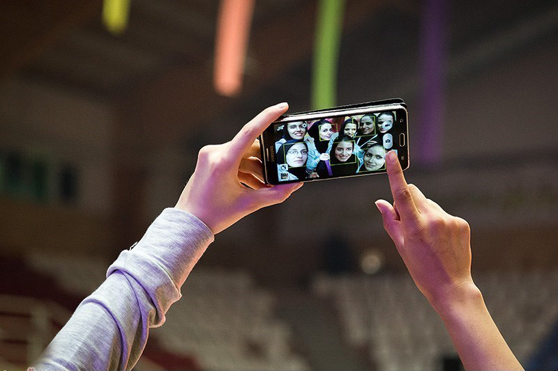 ۲۰ میلیون کاربر ایرانی اینترنت کمتر از ۲۰ سال سن دارند