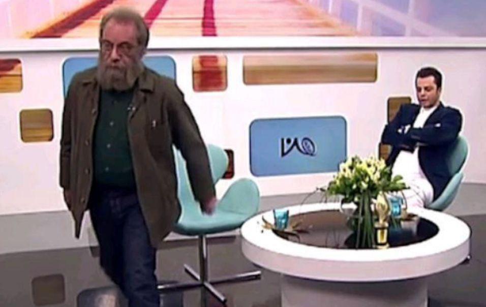 آفرین به صداوسیما که این مجری را بیرون کرد/ مجری انقلابی بیاورید