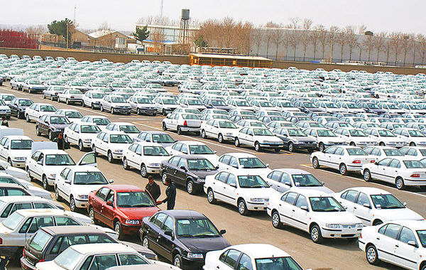گرانی خودرو با وجود واردات قطعه با ارز ۴۲۰۰ تومانی