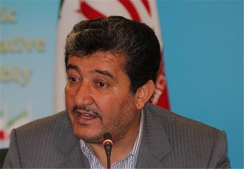 انجام قاچاق رسمی پوشاک به کشور از طریق سامانه جامع گمرک