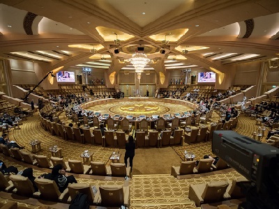 امارات نیمی از کرسی‌های پارلمان را به زنان اختصاص می‌دهد