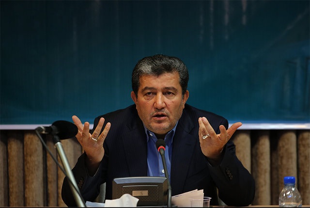 نمایندگان نسبت به «فساد، آقازادگی و رانت» واکنش نشان دهند